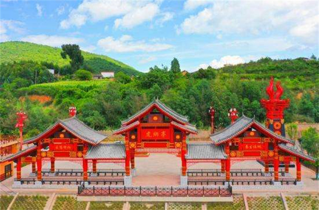 1699954799313736.jpg 07t2wpix000-7sbn.jpg